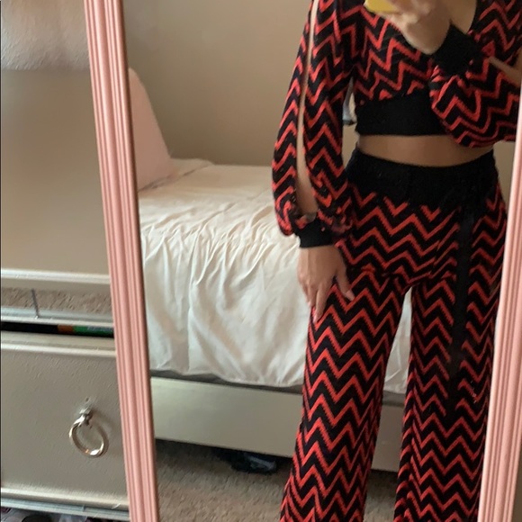 2 piece set - Picture 3 of 4